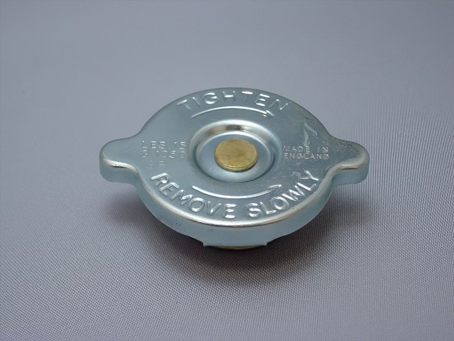 ラジエターキャップ　(GRC225)　　パーツNo : GRC110