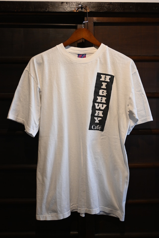 vintage highway cafe graphic white t-shirt 0412
