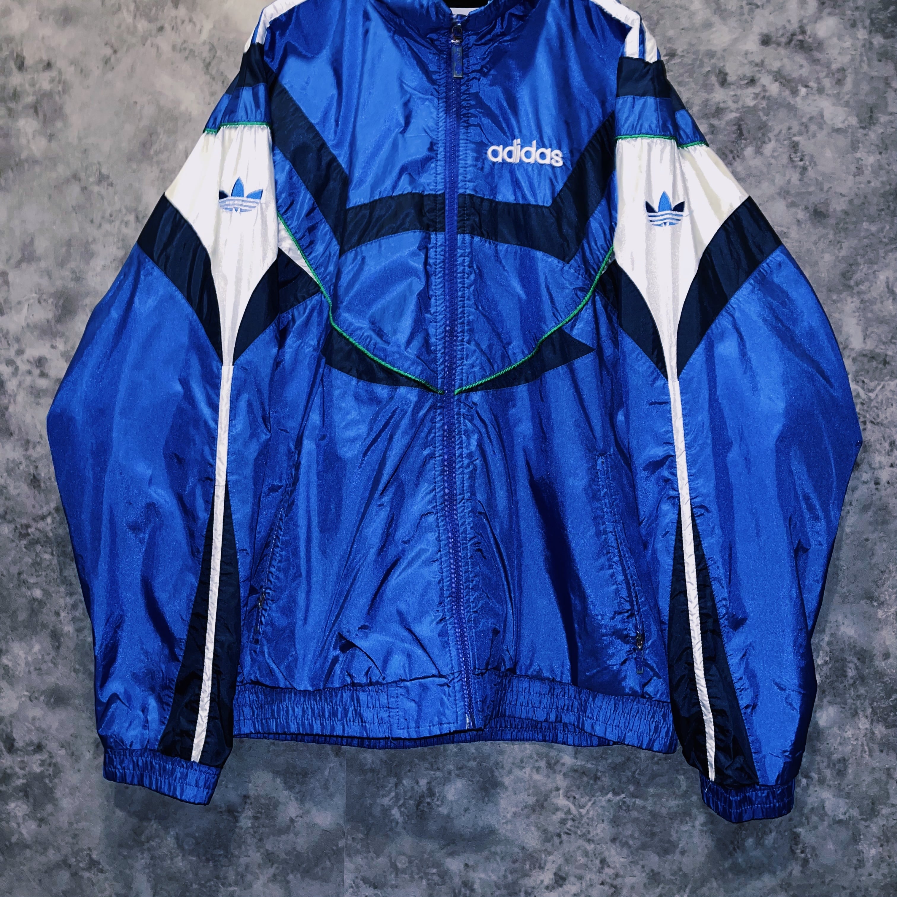 doppio】90's vintage “adidas” switching color design Nylon track