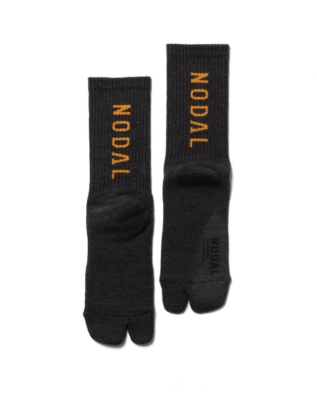 NODAL Logo Socks CHARCOAL × ORANGE