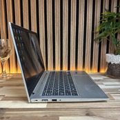 『美品2023年モデル』HP EliteBook 630 G10  メモリ16GB  i5第13世代  ノートパソコン