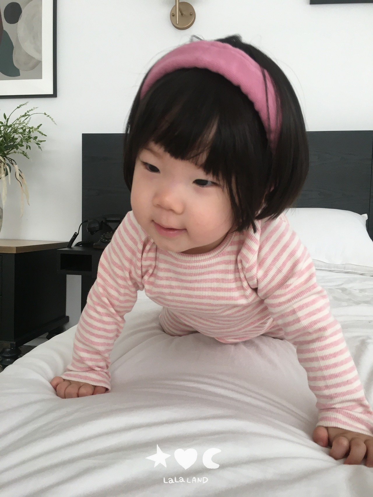 韓国子供服 / LALALAND / 26Autumn / ベベ ストライプ もちもちTシャツ / 秋服 / ベビー *6M~18M*