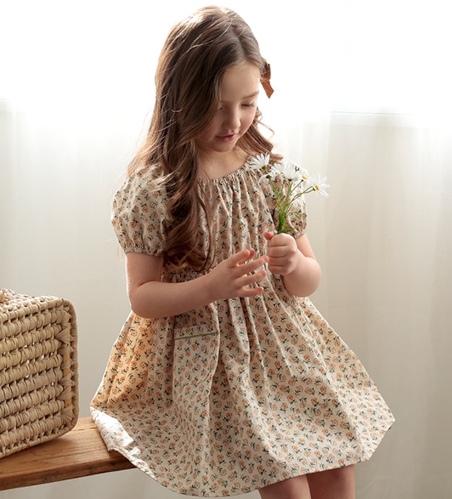 オフショルフラワーワンピース<Flower>