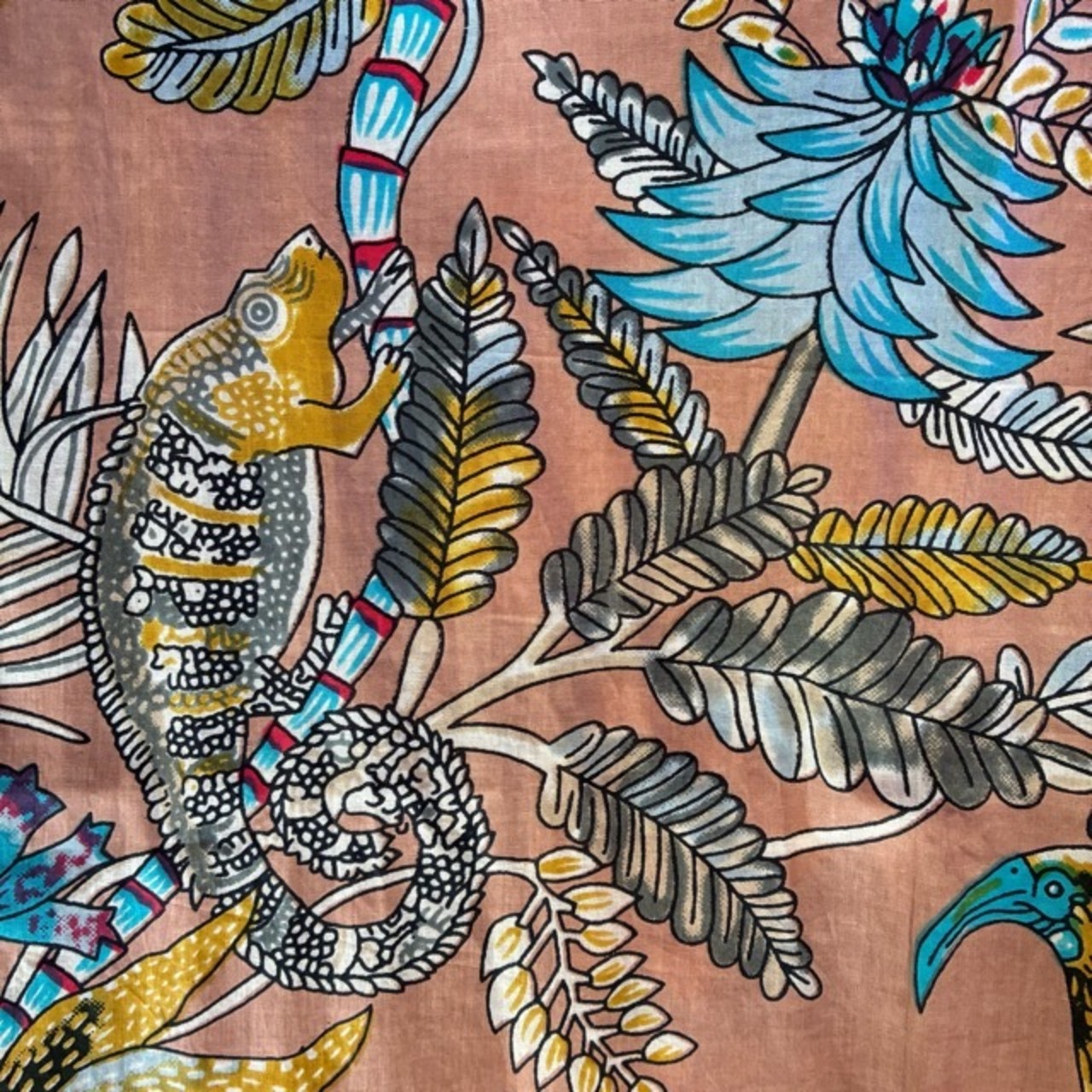 India animal & Botanical  door curtain　インド　アニマル＆ボタニカルドアカーテン　AA　ベージュ　100×180cm　間仕切り　暖簾　植物　コットン　木版