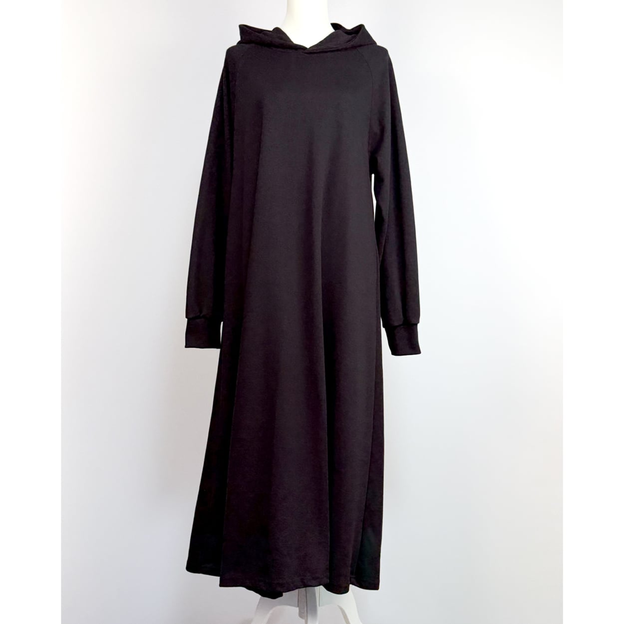 フードロング ワンピース　ブラック