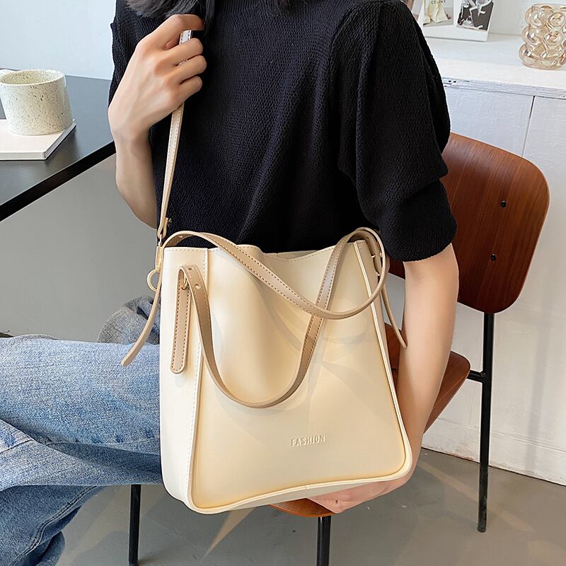 サマー 夏物 メッセンジャーバッグ Tiancai_Wing_Bag33774869193