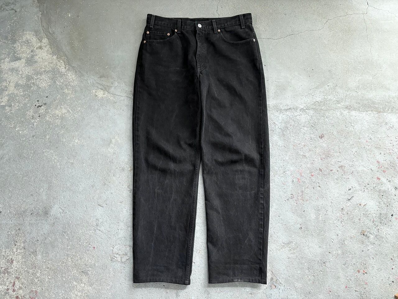 90s Levi's 550 Relaxed fit black denim pants