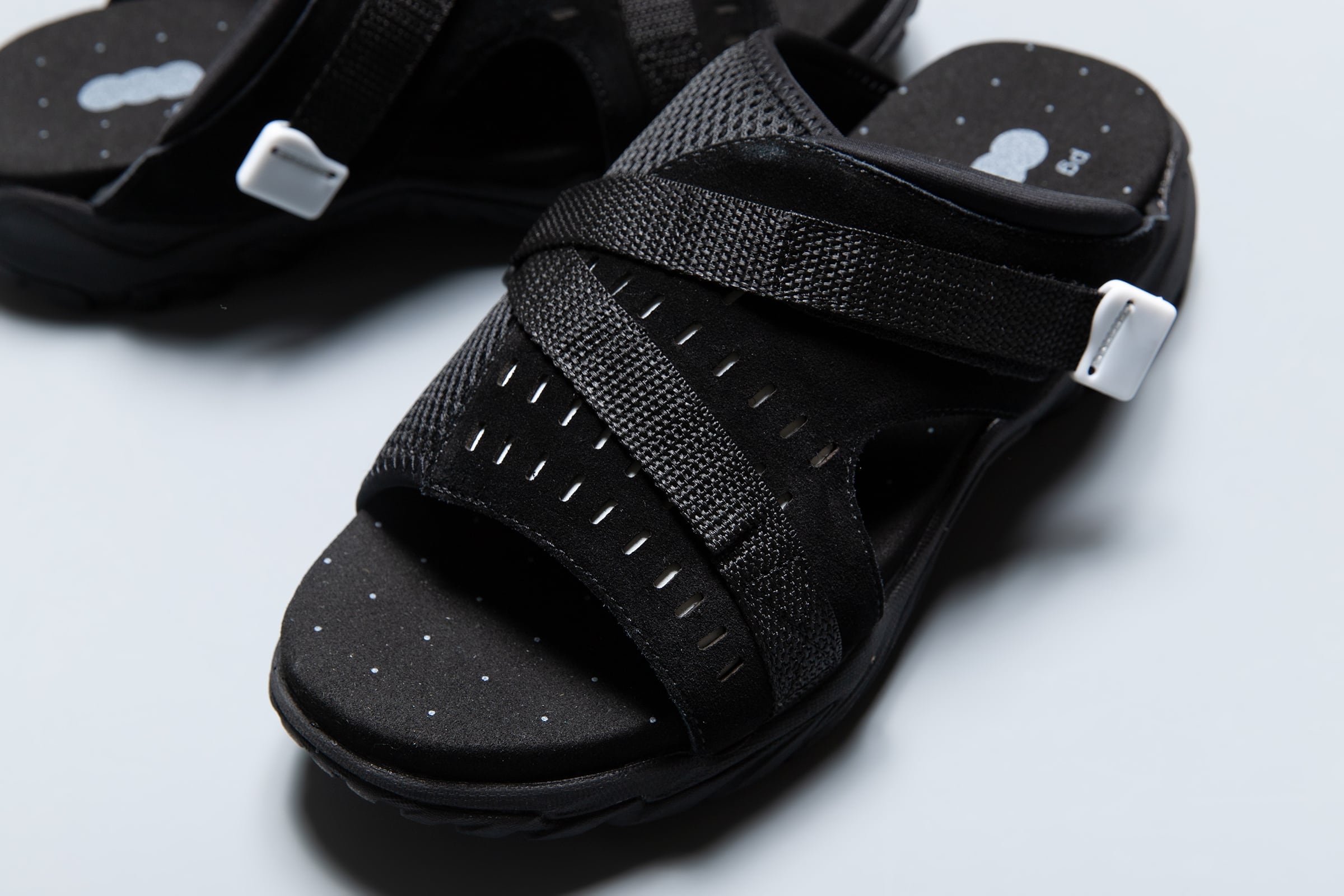 pg DELTA | BLK/WHT | PLAYGROUND | スニーカーショップ