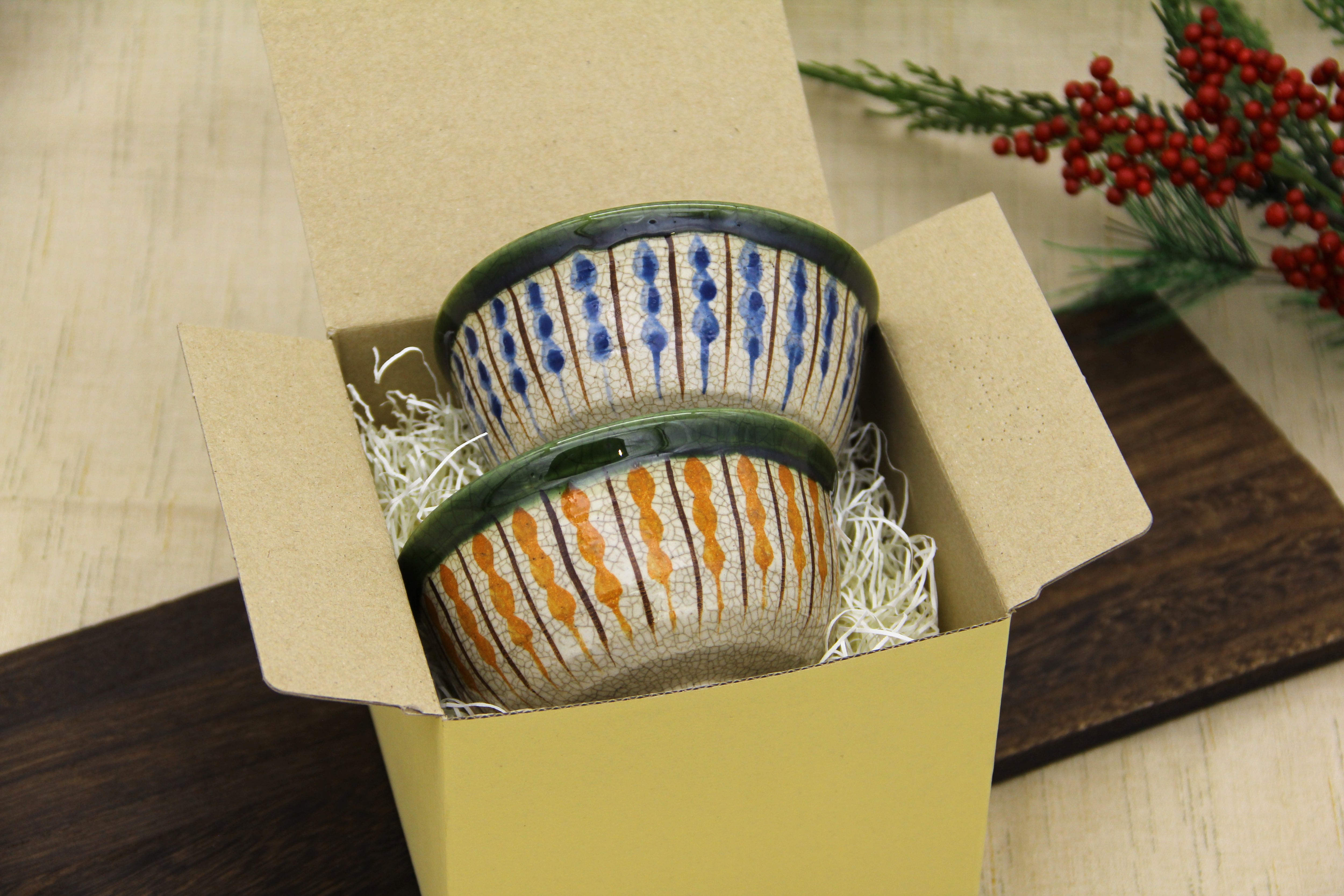 赤津陶芸 織部掛十草飯碗〈赤／青 Set〉 | 瀬戸蔵セラミックプラザ