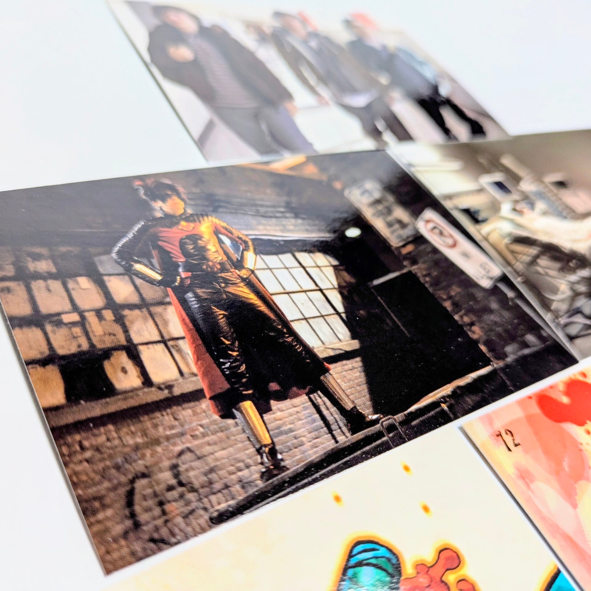 ☆送料無料!☆ VINTAGE 2010【 Kick-Ass ( キック・アス ) 】トレーディングカード / トレカ 単品 (1個= 6CARDS入)〚アメリカン雑貨 アメトイ〛