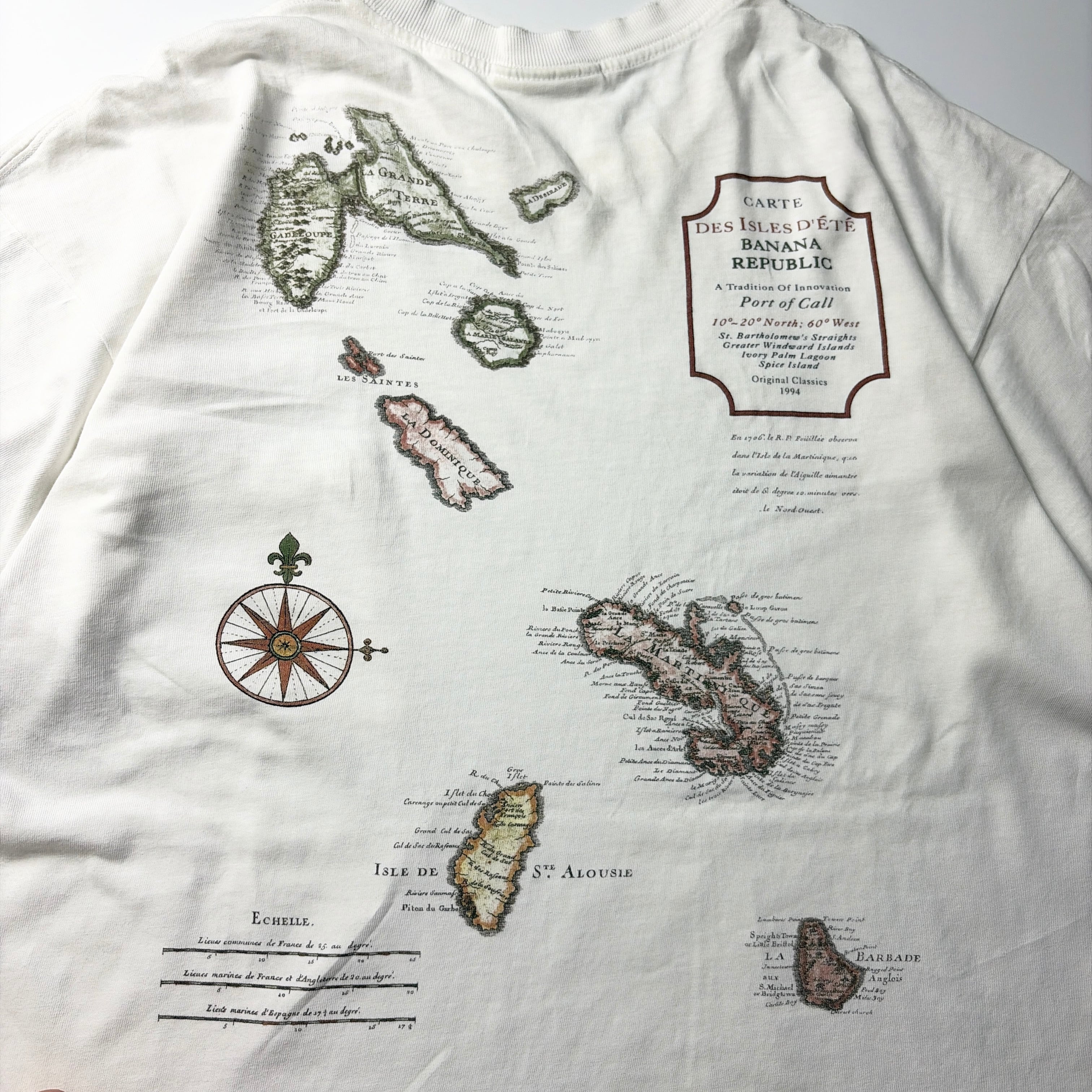 90s Banana Republic Island Map Earth Vintage Tee