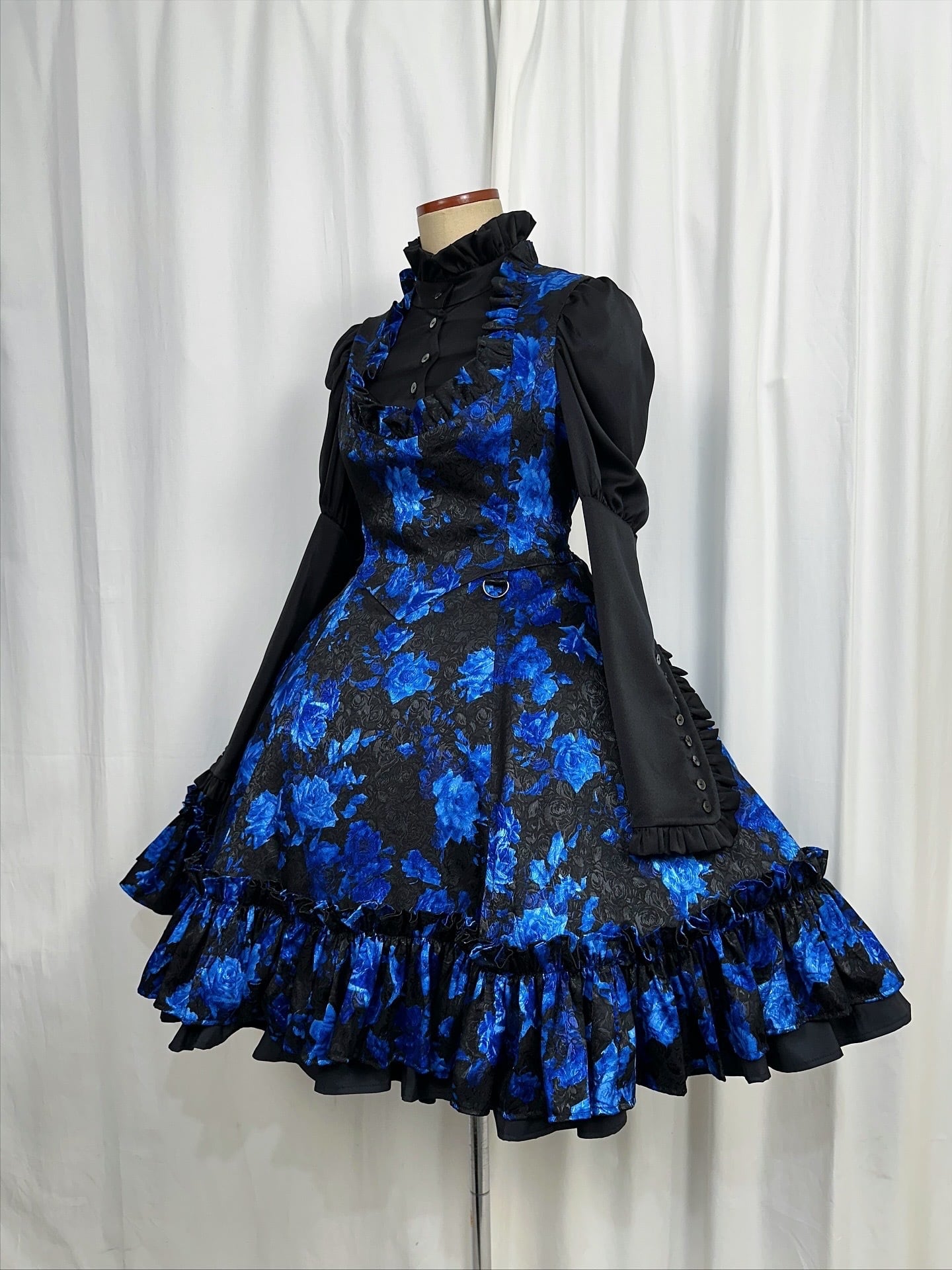 2025年12月18日21時～【JST】【6386RBR】ジャンパースカート | Alpstola