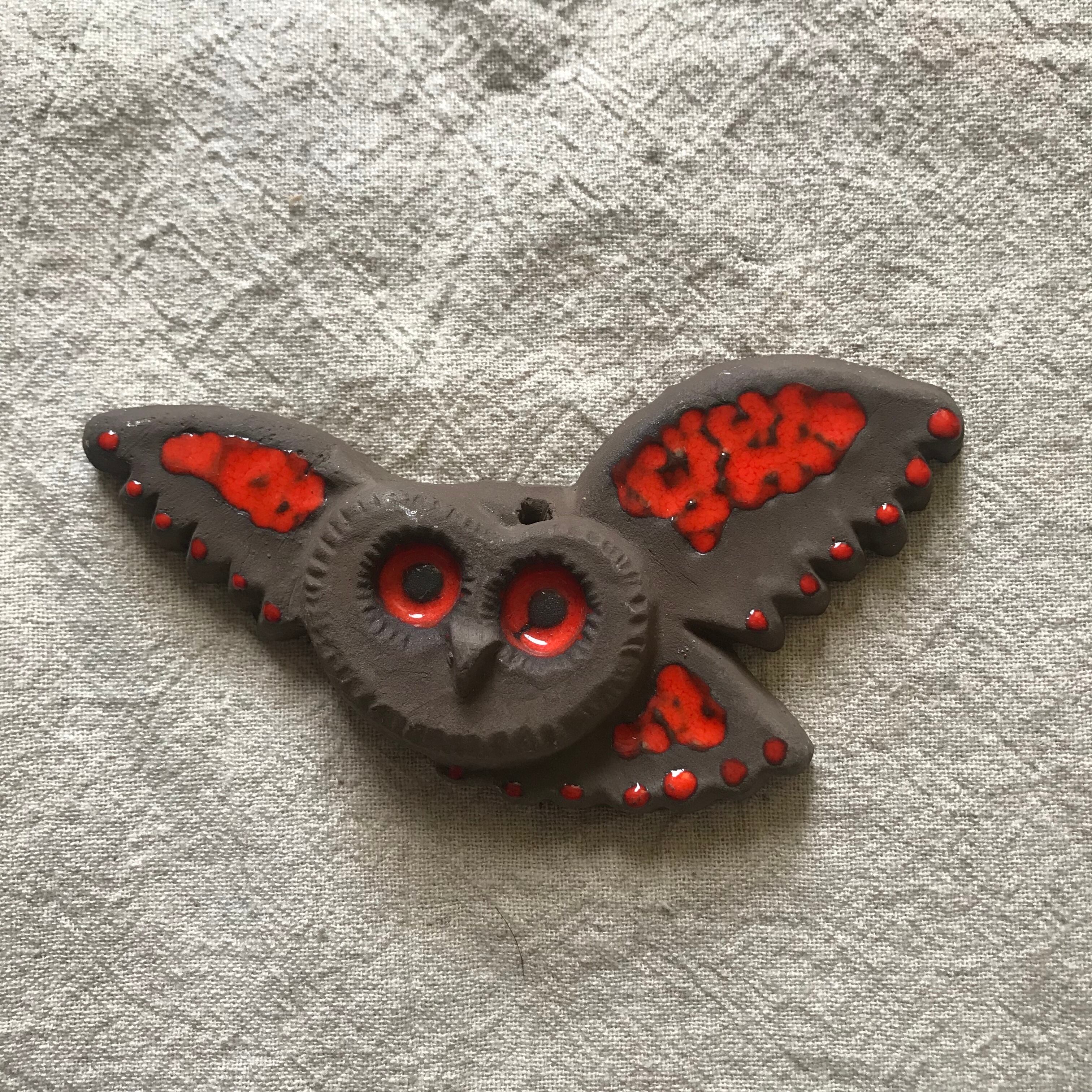 ふくろうの陶板