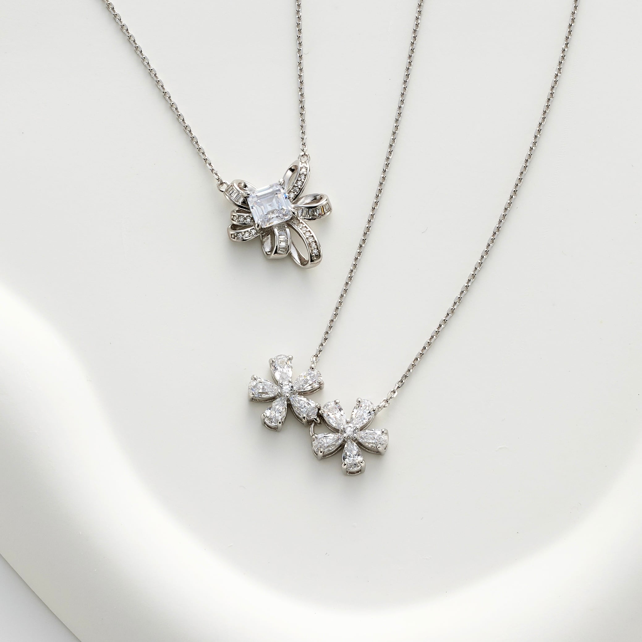 Fiore】High carbon diamond necklace | LATUA STELLA
