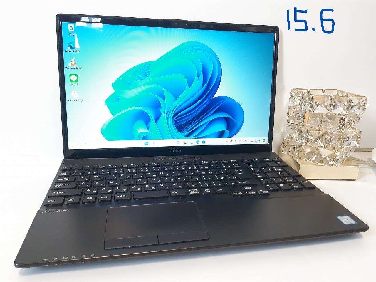 ☆キレイ☆[最強 Core i7-6500U メモリ 16GB ゆる SSD 1TB(新 ☆キレイ☆[最強 Core i7-6500U メモリ 16GB ゆる SSD 1TB(新
