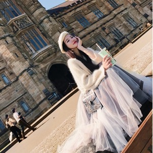 セットアップ レディース 送料無料 2色 ツーピース ニット Vネックニット トップス バイカラー シフォンスカート チュール フレアテールスカート トップス+ハイウエストスカート ドレス フォーマルドレス タイトドレス ショート丈 長袖 ボリューム袖 Vネック カシュクール タイト スリム 切り替えデザイン ドッキング レース ウエストマーク スリット ハイウエスト 異素材MIX エレガント 大人可愛い きれいめ ゴージャス 華やか 上品 レトロ クラシック 白 ホワイト 黒 ブラック オケージョン