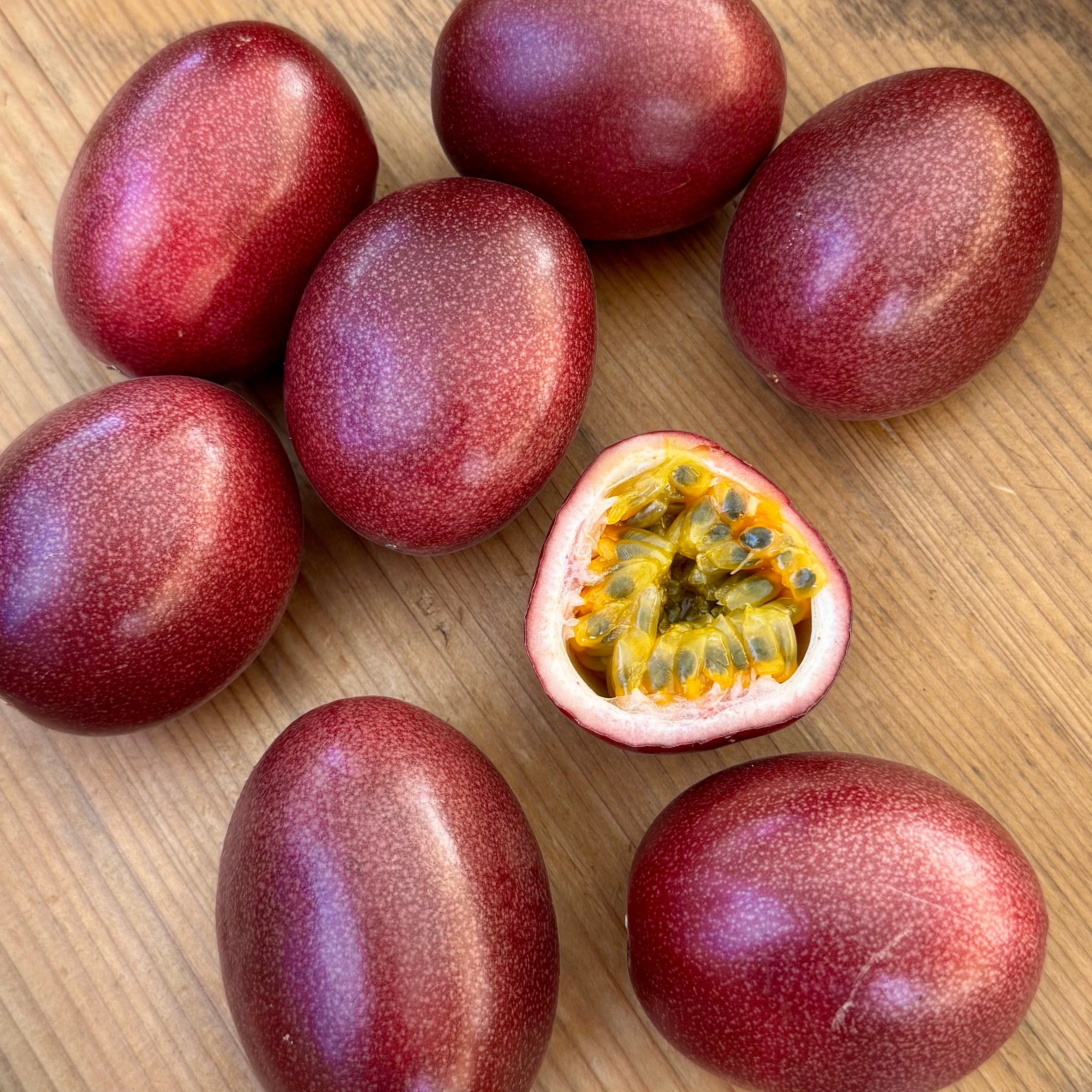 奄美産 パッションフルーツ 1kg | amami emma salt