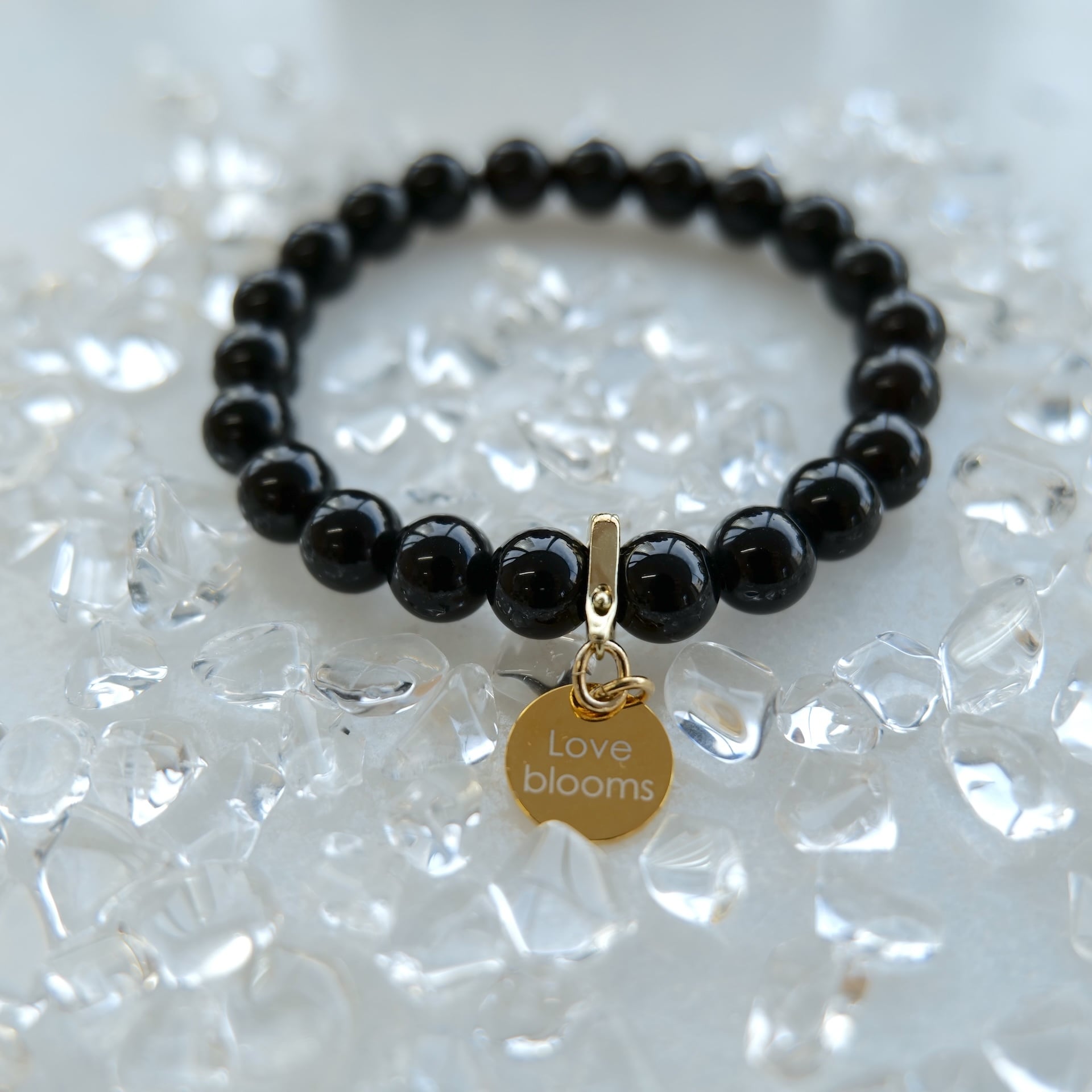 【最強の魔除け・邪気祓いの石、黒の結界】モリオン天然石ブレスレット 8mm玉　内周15cm