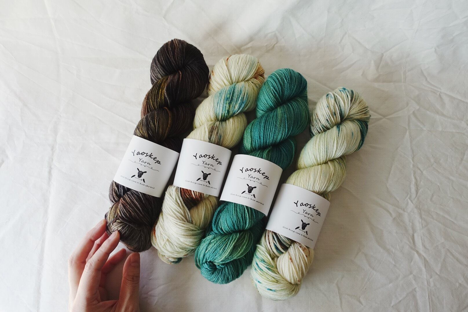 手染め毛糸]SperwashMERINO100_4PLY_足音 | 手染め毛糸のYaoskep Yarn