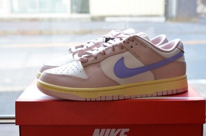 NIKE Wmns Dunk Low "Pink Oxford"