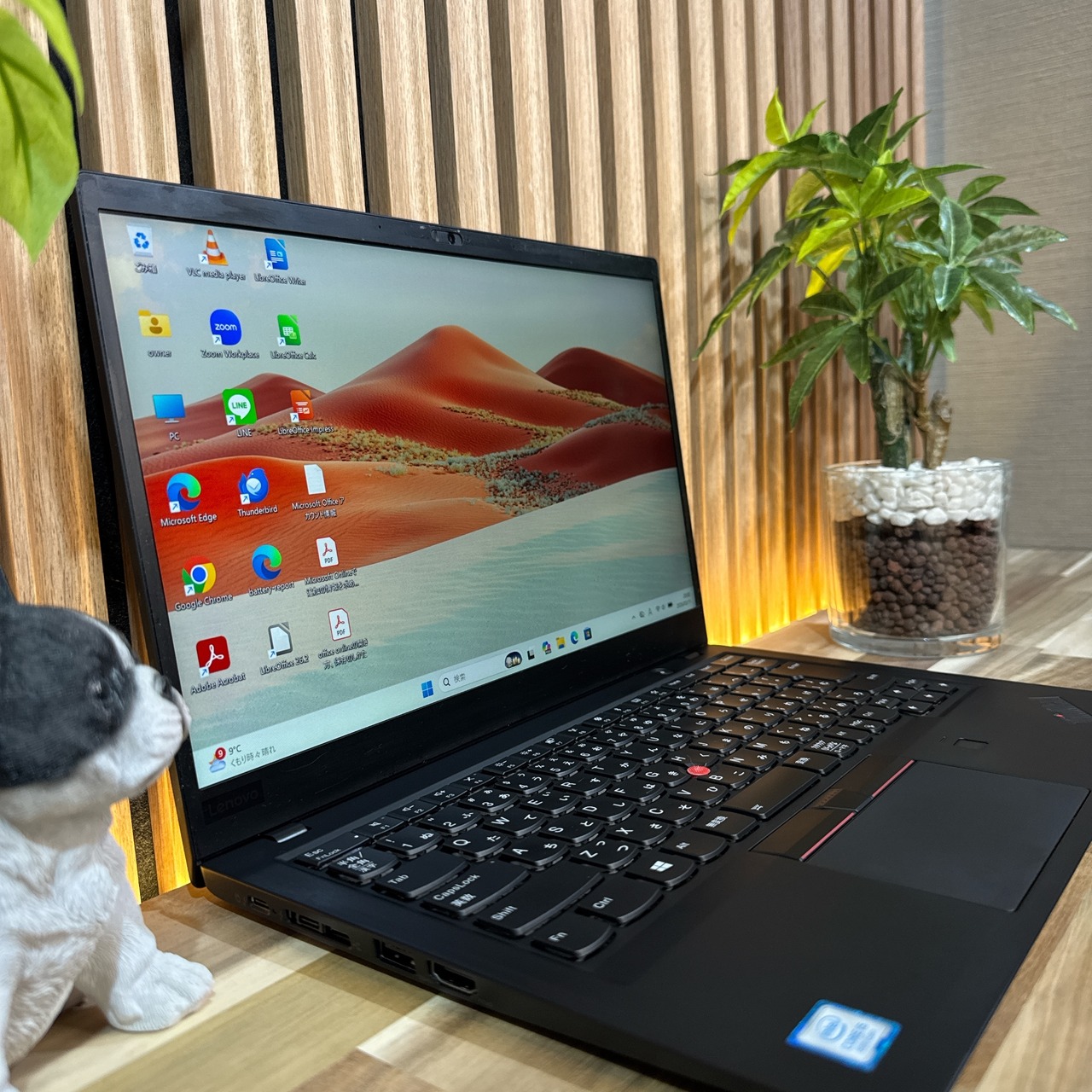 \ 公式ショップ限定価格❣️/ 準美品《タッチ対応モデル》ThinkPad X1 Carbon Gen6 メモリ8GB SSD256GB ノートパソコン 安心サポート&3ヶ月保証付き