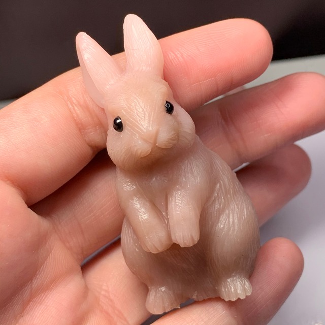 16.ピンクオパール大きいうさぎ・インテリア