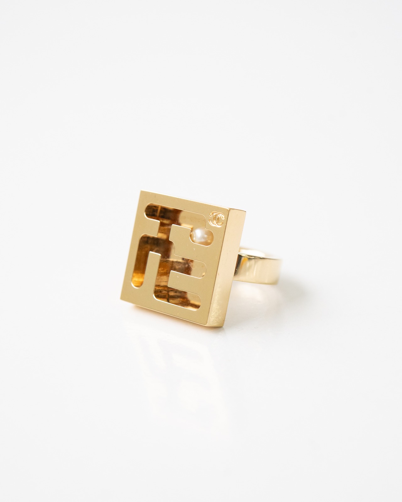 〈CHANEL〉Square ring 2002AW