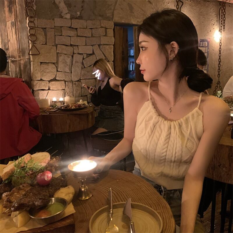 ニットサマーショートスタンダードホルタートップス レトロ 夏物 ブラックストロベリース4731592311