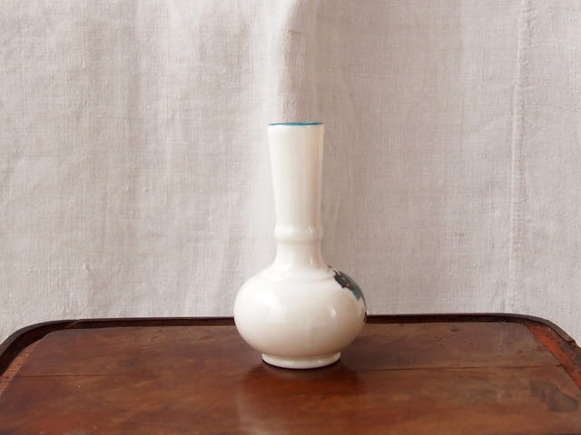 イギリスアンティーク　ミニ花瓶　GOOD LUCK CAT