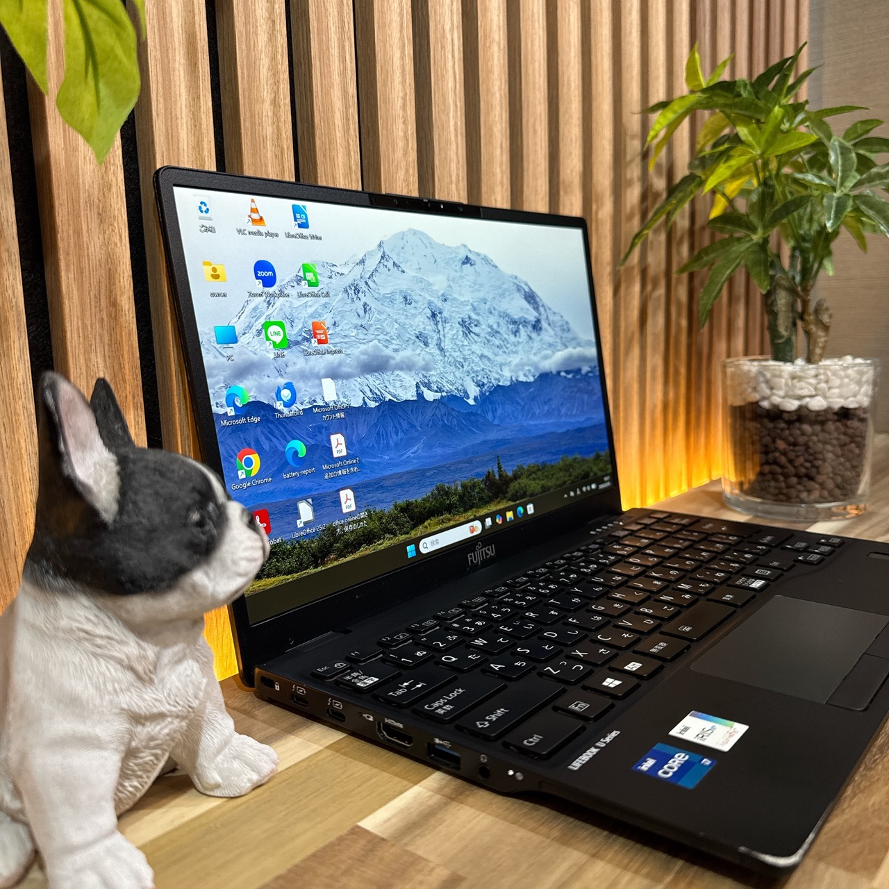 \ 公式ショップ限定価格❣️/ 最上級品《超軽量》LIFEBOOK U9311/F 最高峰i7 第11世代 FHD メモリ8GB SSD256GB ノートパソコン 安心サポート&3ヶ月保証付き