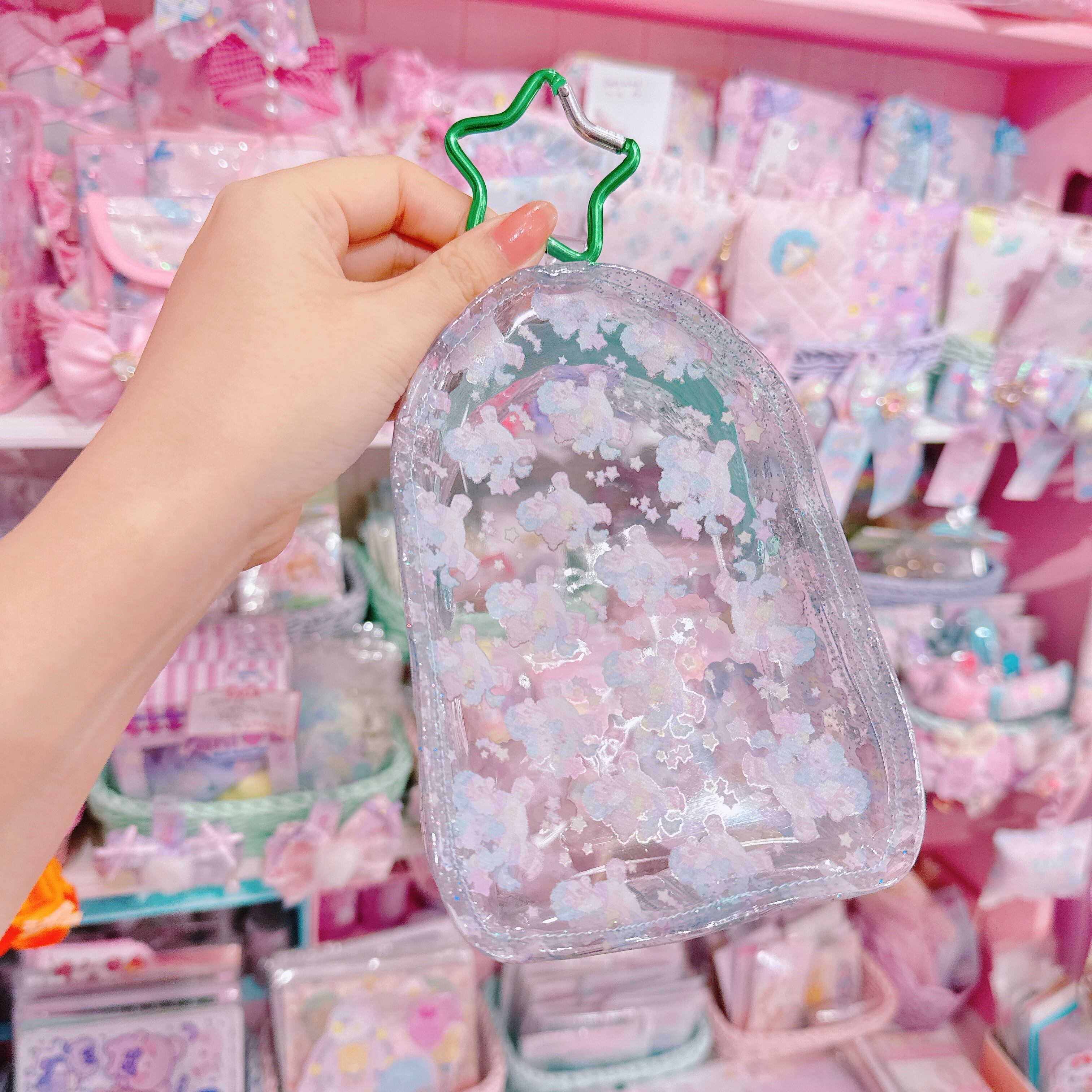 【A2】119-2カラビナ付きお家ポーチ(ぬいぐるみポーチ)