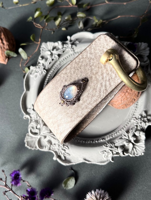 シャックルキーホルダー (ムーンストーン)