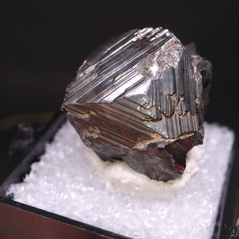 マグネタイト クリスタル 磁鉄鉱 26,8g ユタ州産 MGT066 原石 天然石