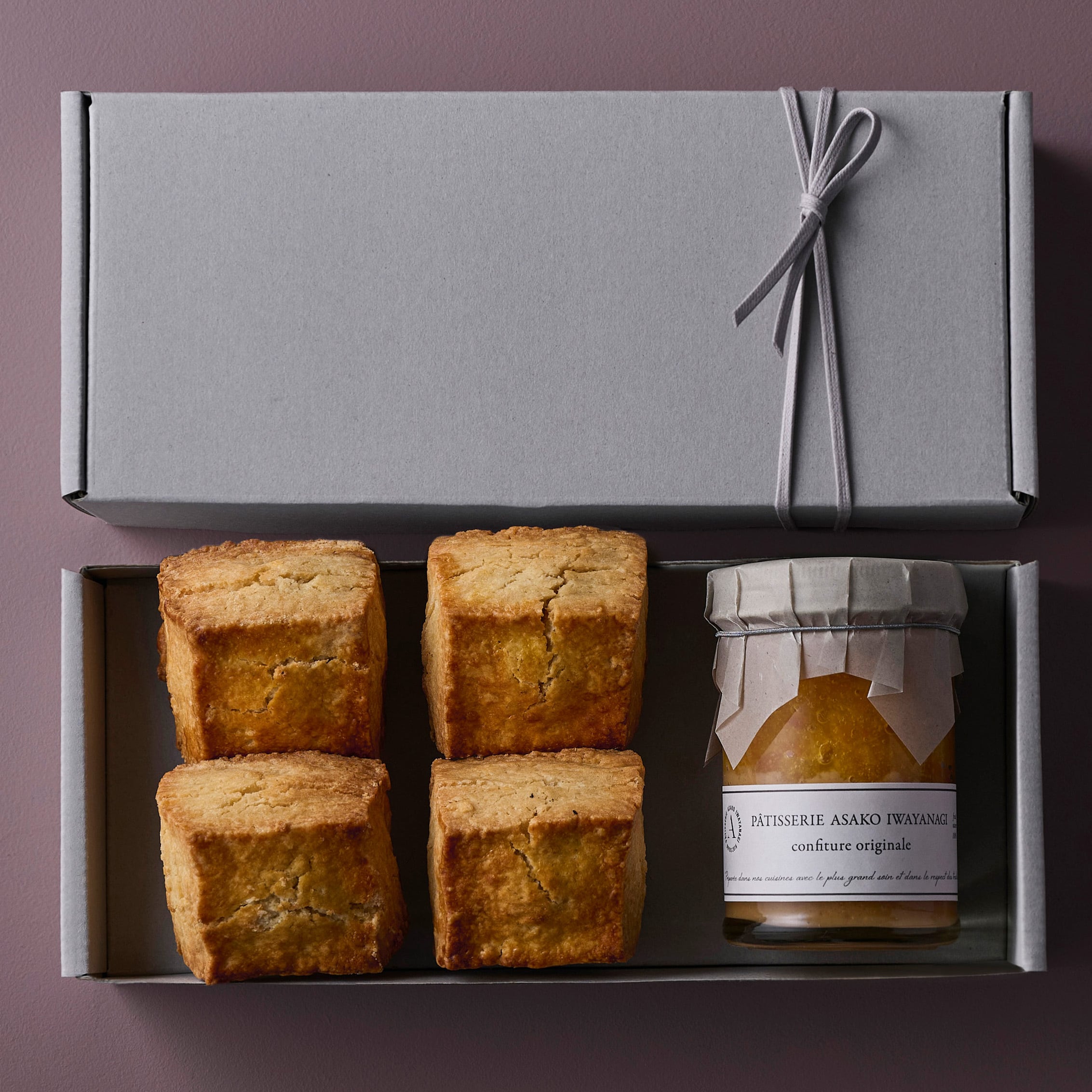 コンフィチュール オレンジ・ミルクティーとスコーンの結合せ