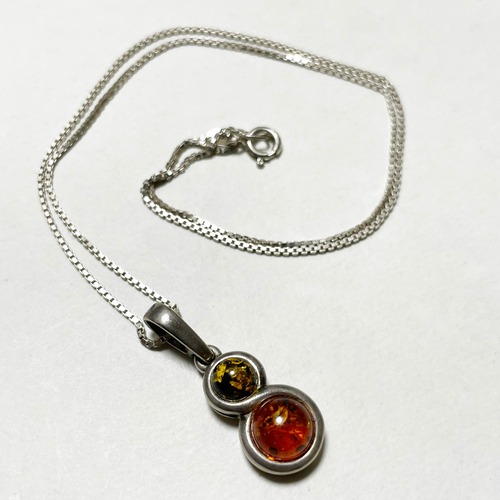 Vintage Baltic Amber & 925 Silver Pendant Necklace