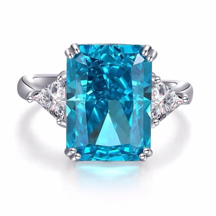 9カラット 人工パライバトルマリン 長方形 グリーンブルー 高炭素