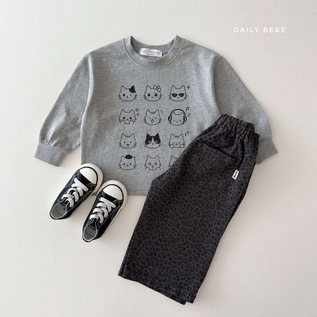 【取寄】Dailybebe エモジにゃんTシャツ｜秋服｜韓国子供服｜26/AT