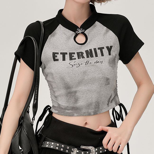 Tシャツ カットアウト ラグランスリーブ クロップド丈 スリムフィット