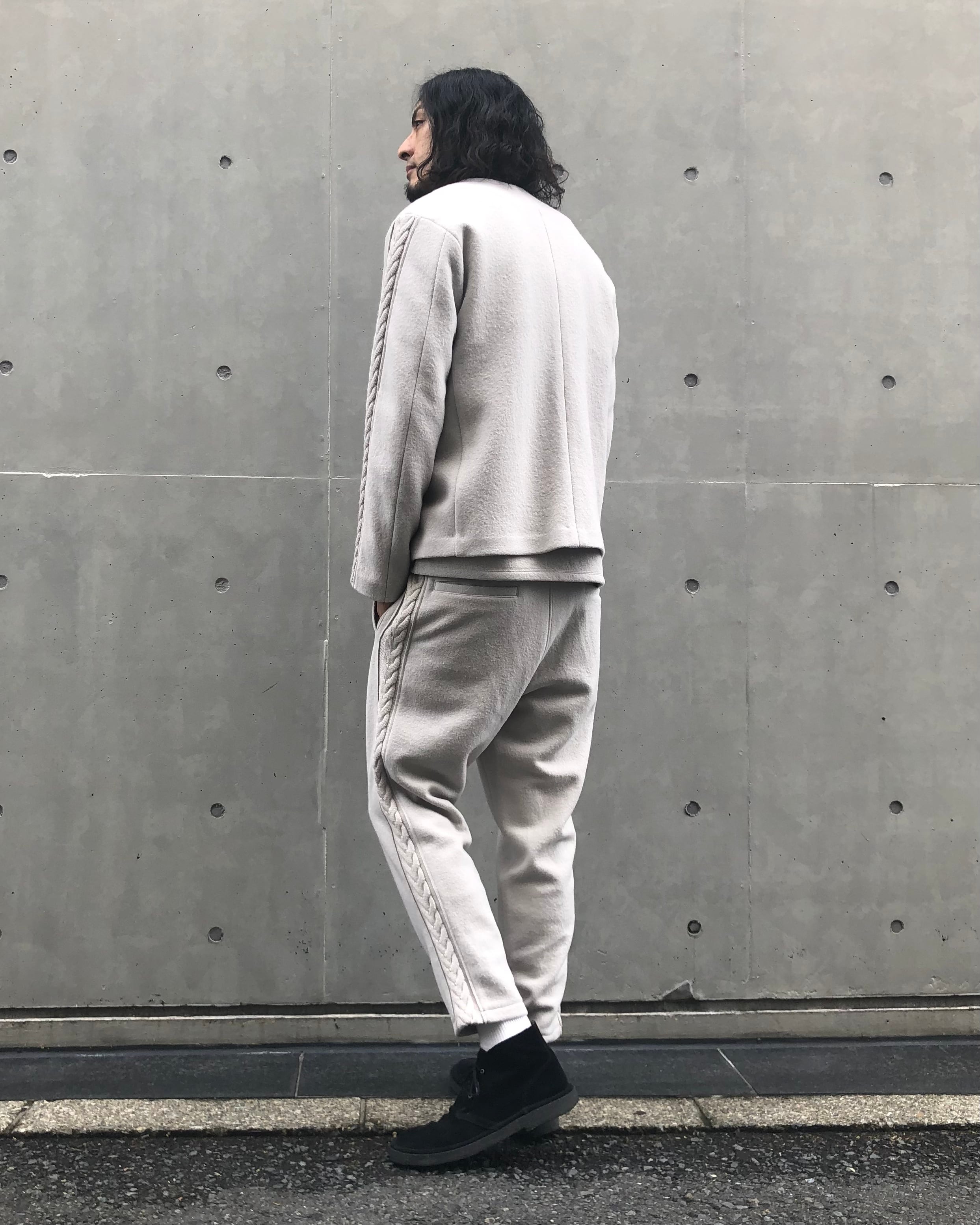 Wool felt cable ankle pants / Silver white | rykt