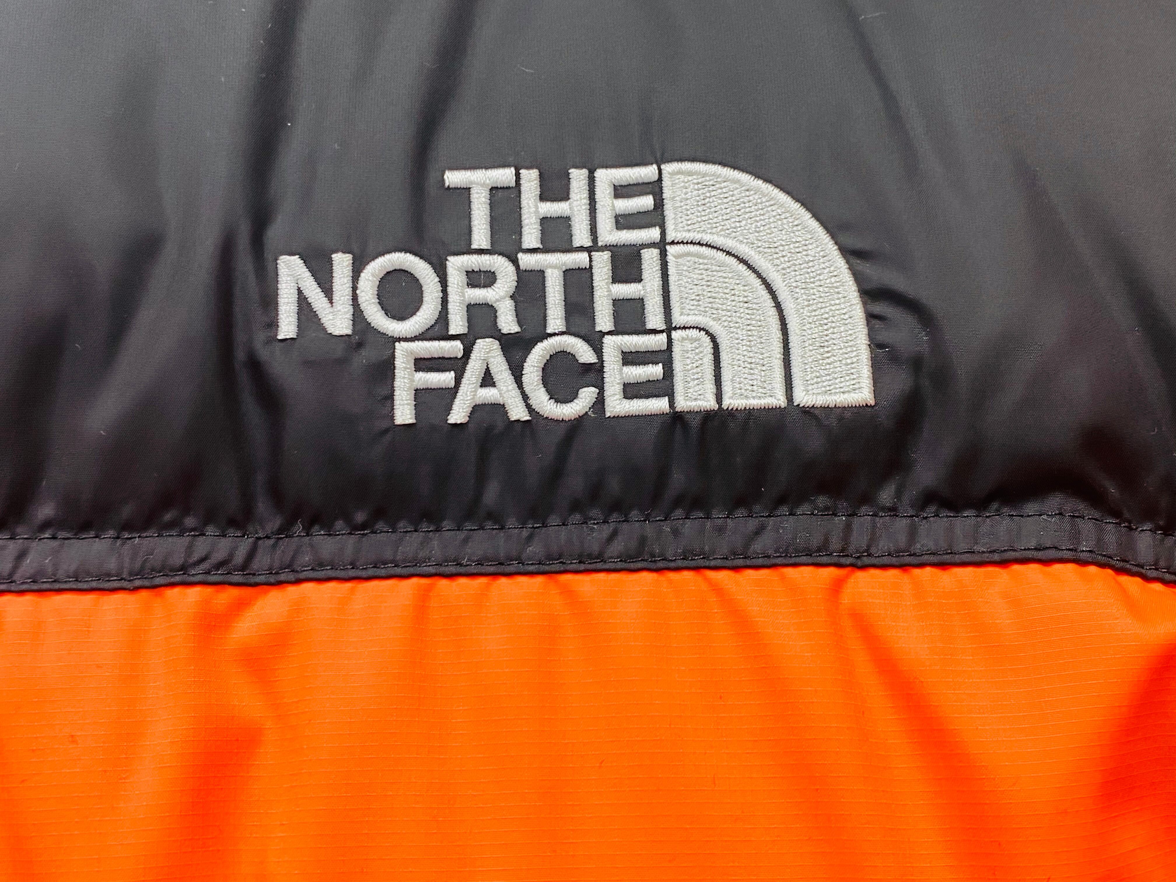 NORTH FACE NUPTSE JACKET POWER ORANGE 