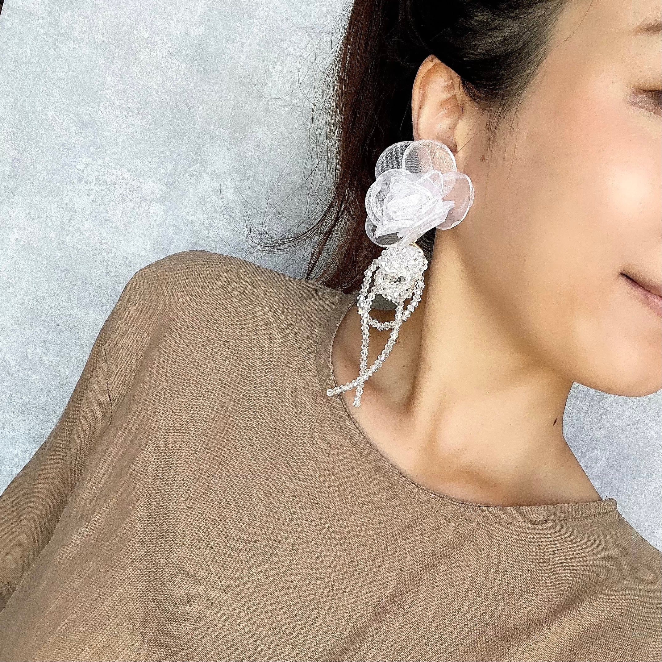 kuku フラワービーズウェディングピアス | Muguet Jewel オシャレな