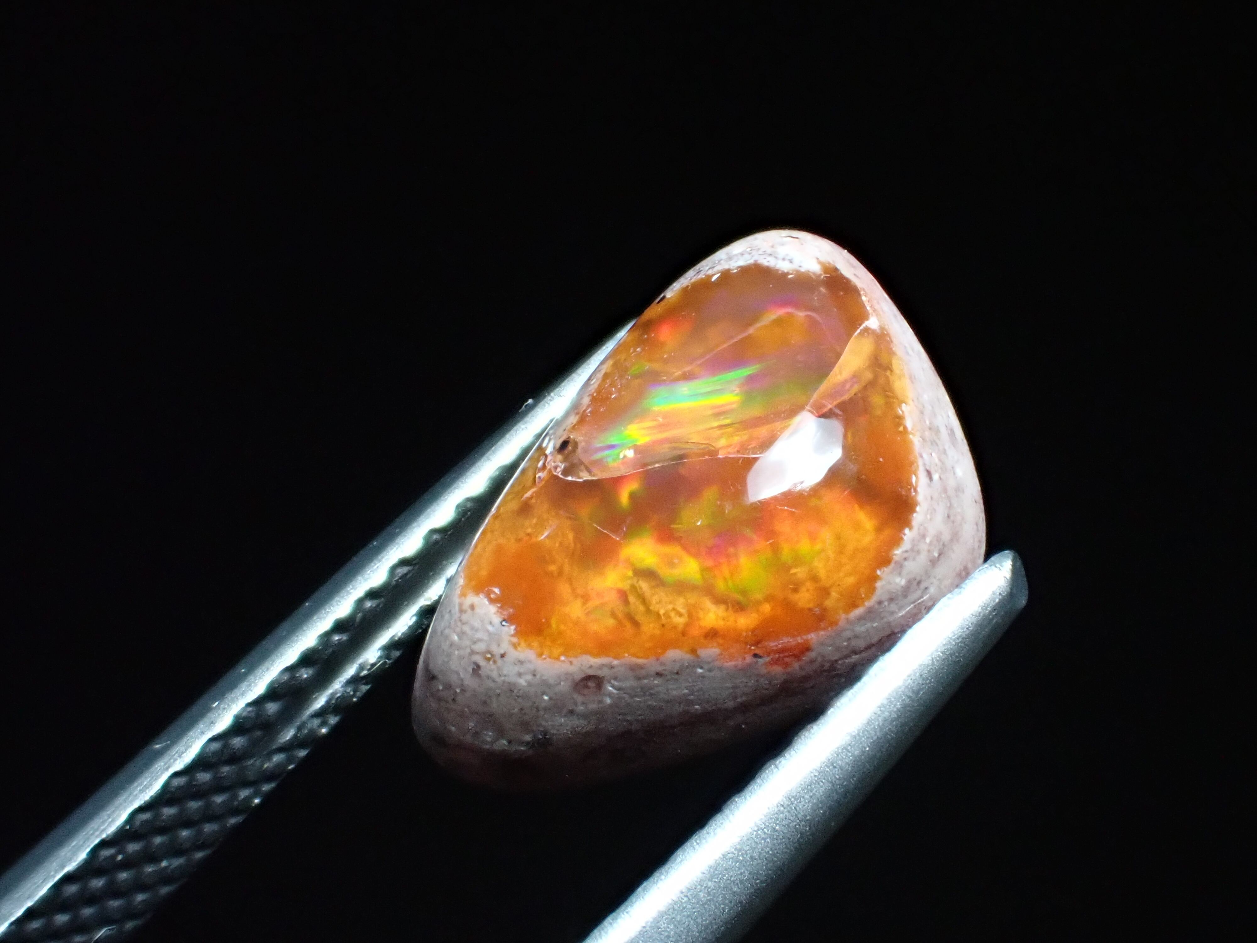 エチオピアオパール ルース P7-8032 | MineralQuest