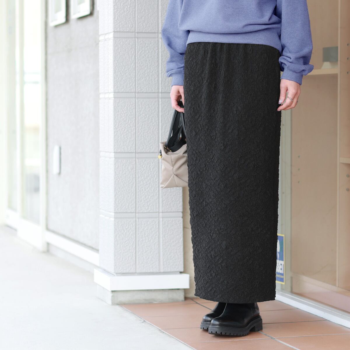 CHIGNON (シニヨン) 膨れチュールジャージ ストレートスカート