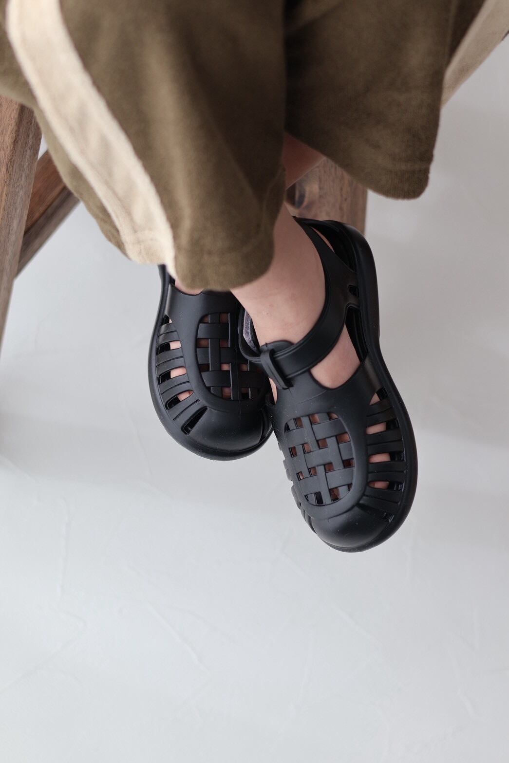 【即納/送料無料】igor / TOBBY SOLID / NEGRO