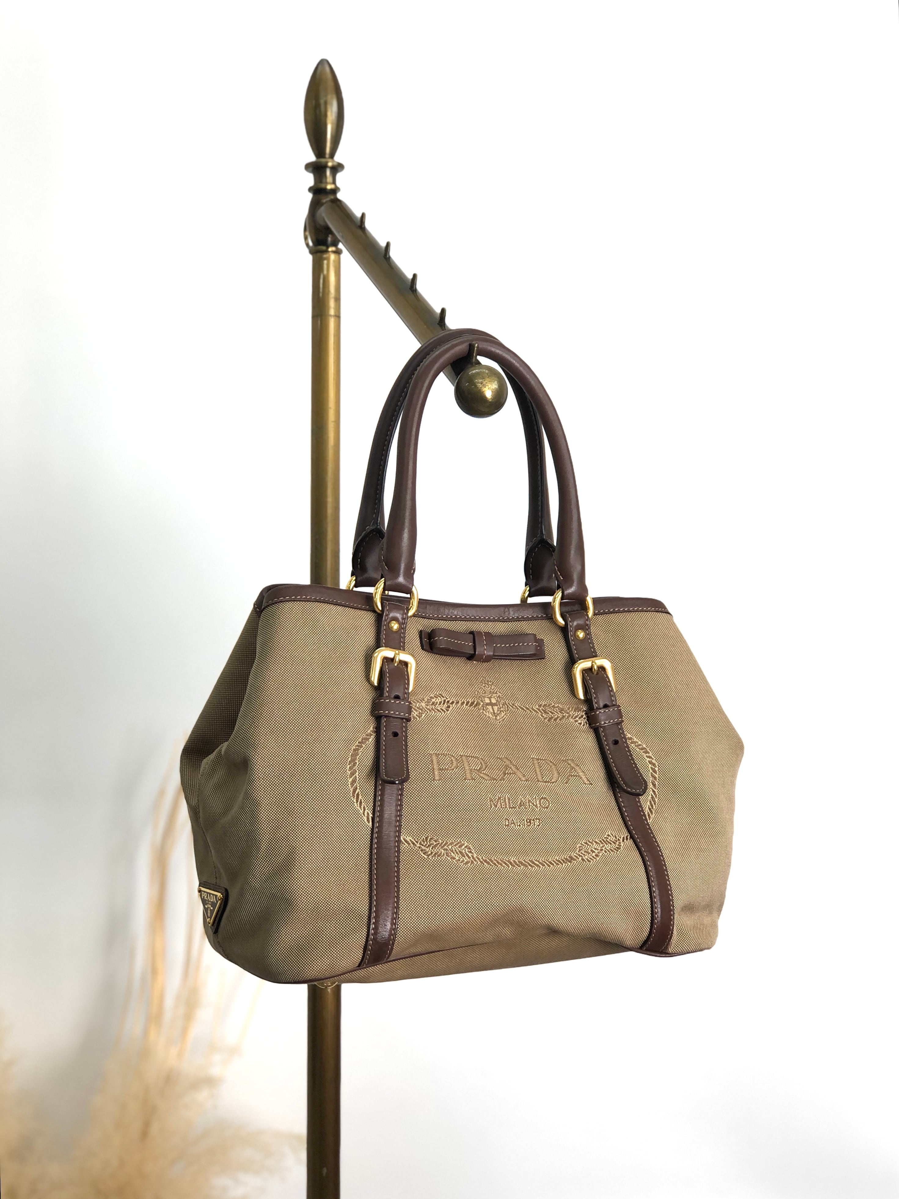 【希少モデル】PRADA プラダ ロゴジャガード ボストン型 トートバッグ PRADA プラダ トートバッグ ブラウン ロゴ ジャガード vintage