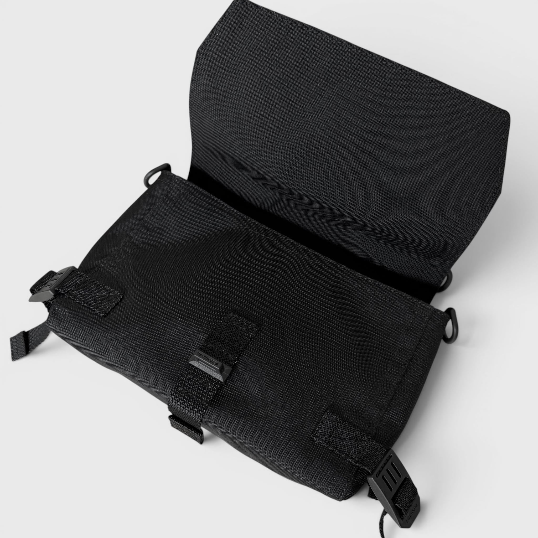 BALENCIAGA Army Messenger Bag Small Black | BRAND RESORT Online