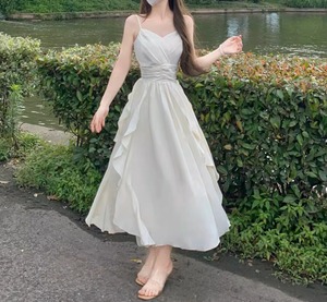 ワンピース ドレス サマーワンピ フレア キャミワンピ チュールスカート プリーツスカート フレアスカート マーメイドスカート ロングスカート レーススカート ミモレ ロング 袖なし キャミソール ラウンドネック フレア Aライン アシンメトリー ドッキング 背中開き プリーツ タック タックプリーツ レース シフォン フリル リボン ウエストマーク ハイウエスト 薄手 かわいい きれいめ シンプル 上品 ラブリー キュート ラグジュアリー クラシカル 春 夏 秋 誕生日 結婚式 花嫁 披露宴 発表会 お