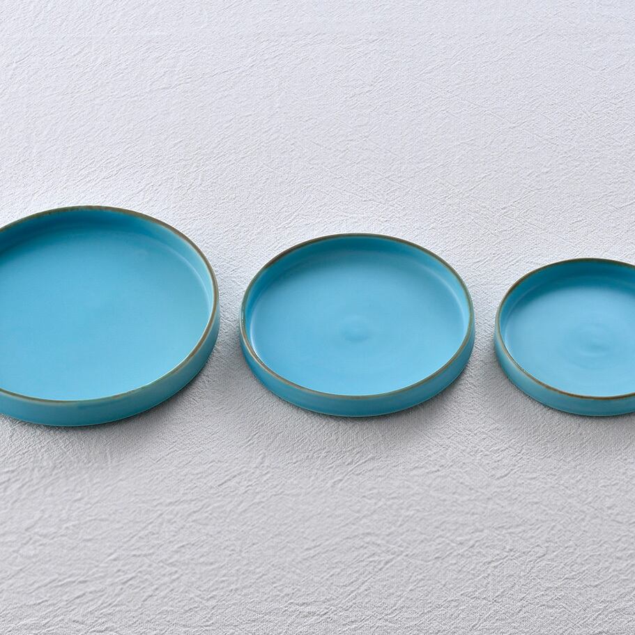 ターコイズブルー 15.5cmスタックプレート 渕錆 | 波佐見焼 和食器の