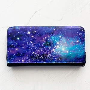 星と銀河の宇宙柄 長財布