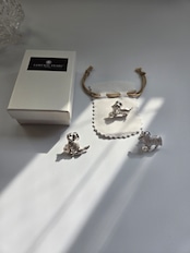 ブローチピン ト音記号